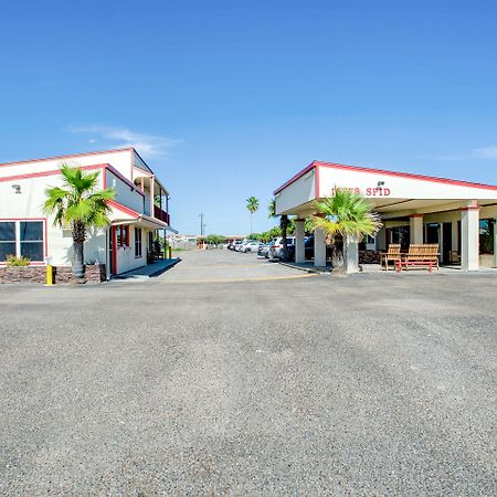 ホテル Capital O Padre Island コーパスクリスティ エクステリア 写真